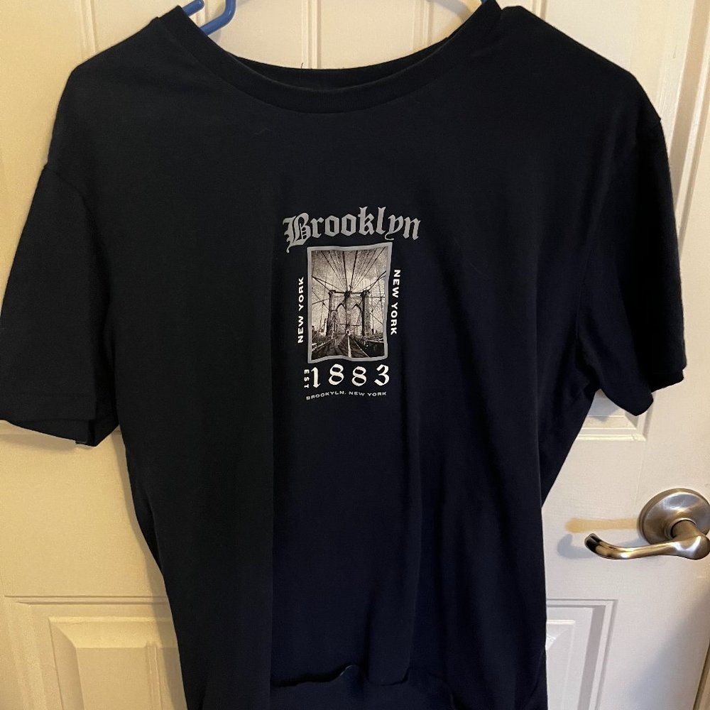 Aeropostale Graphic Tee